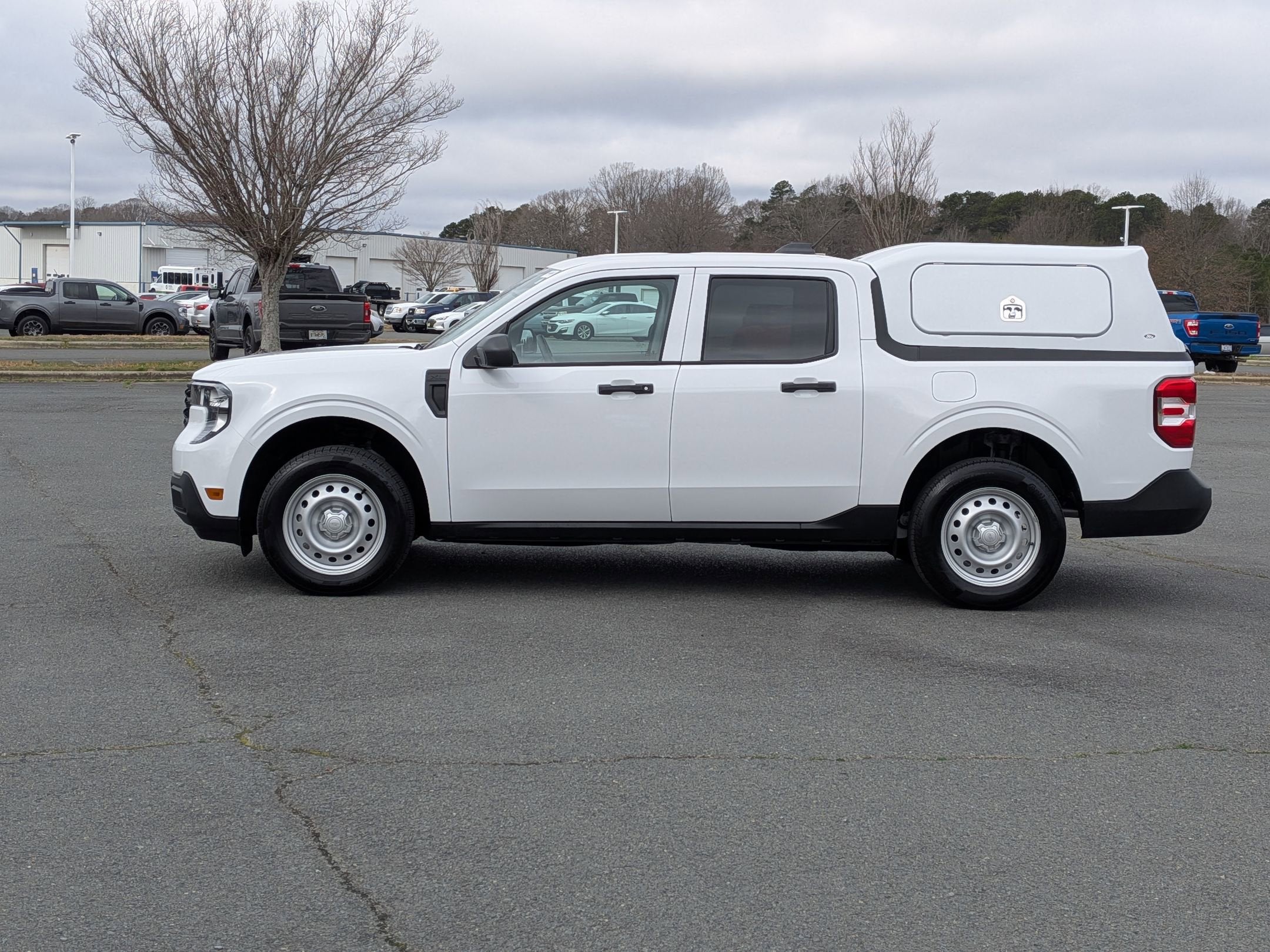 2025 Ford Maverick XL