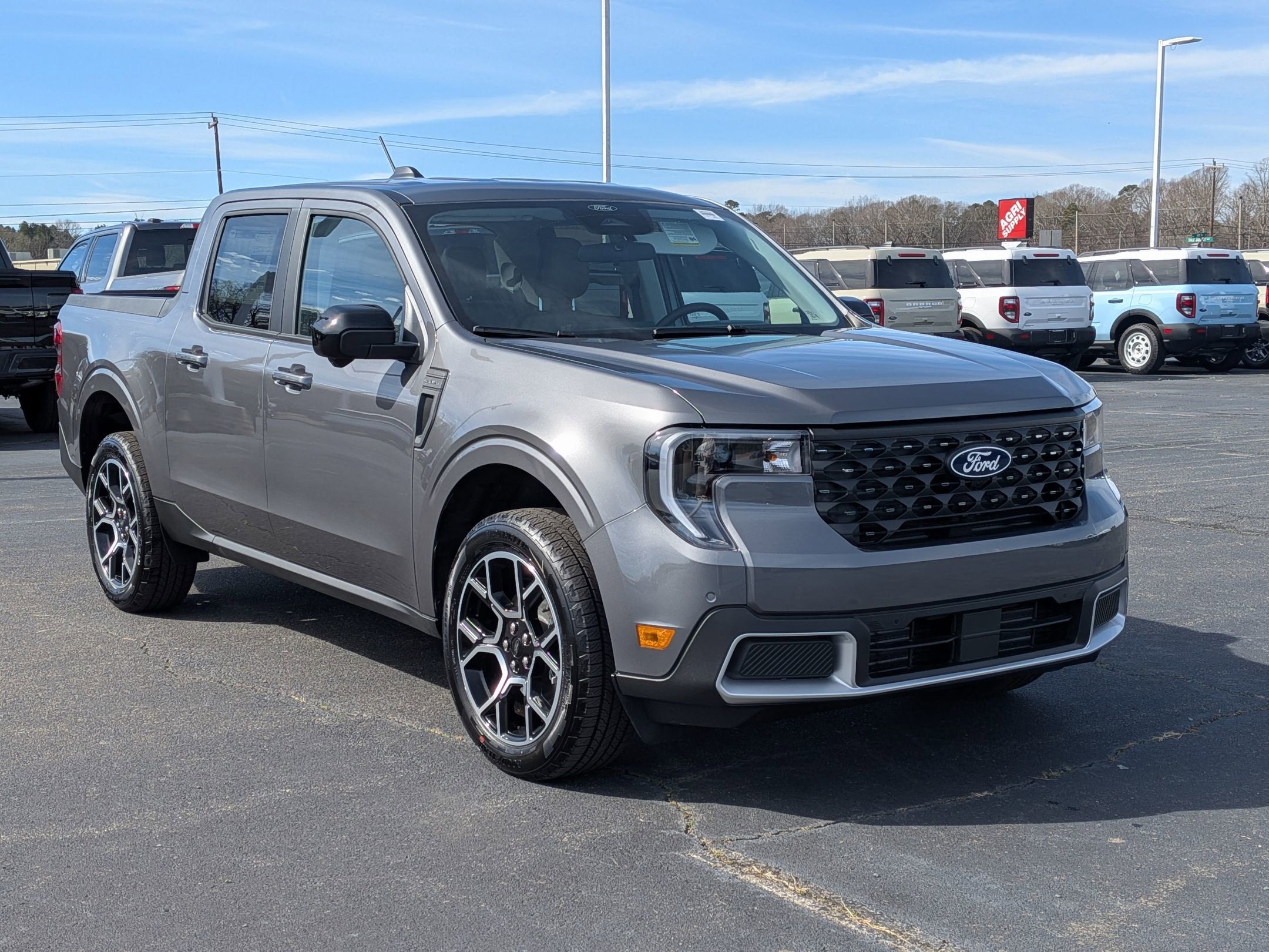 2026 Ford Maverick LARIAT