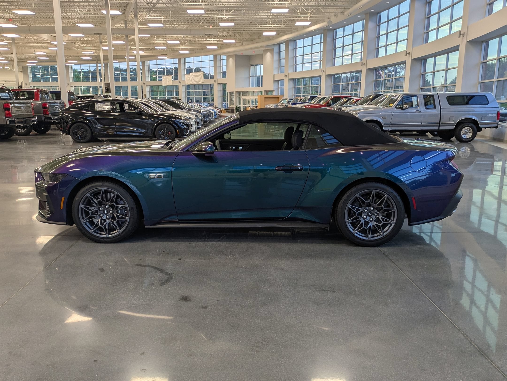 2025 Ford Mustang GT Premium