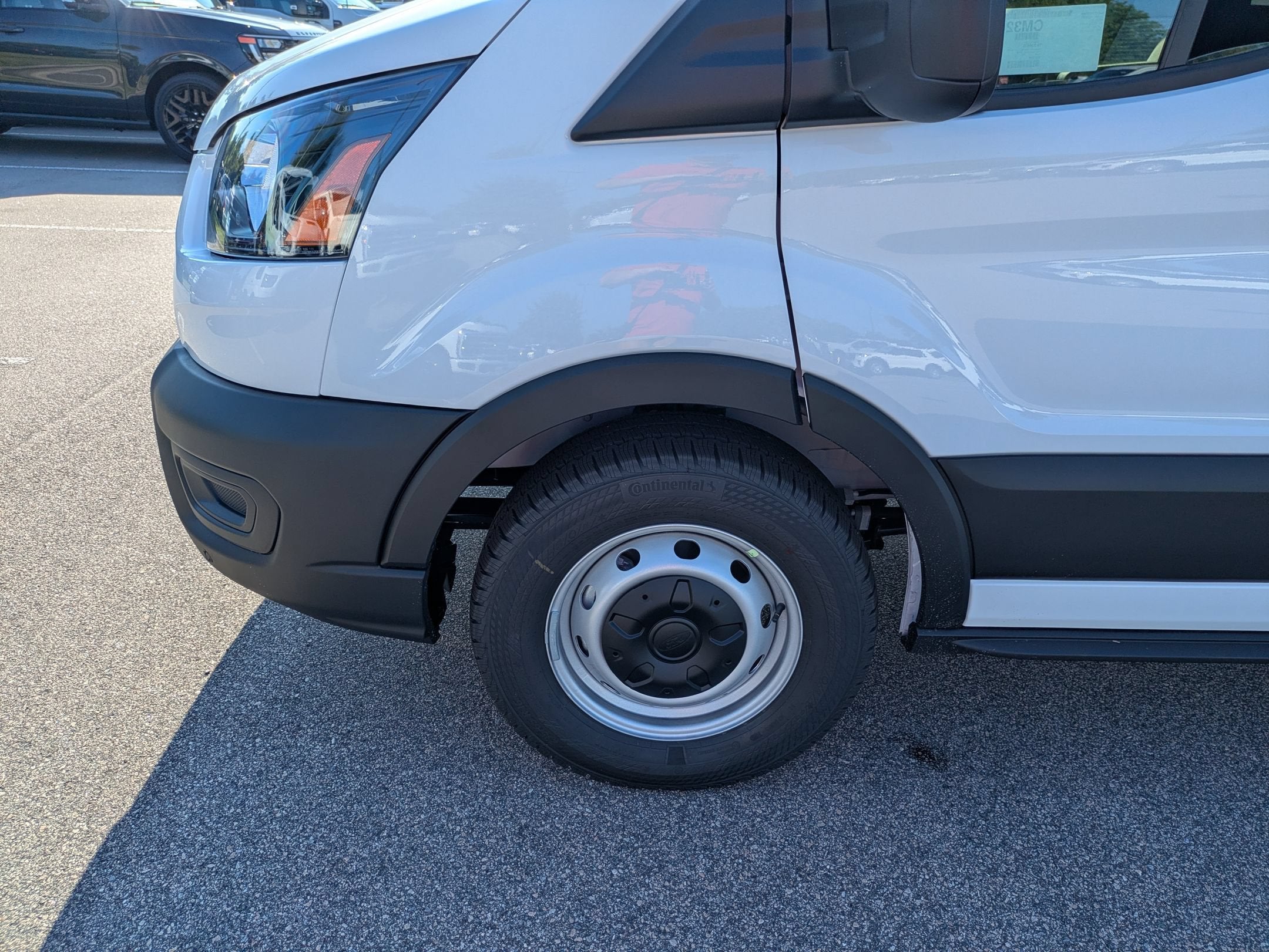 2026 Ford Transit Passenger Wagon XL