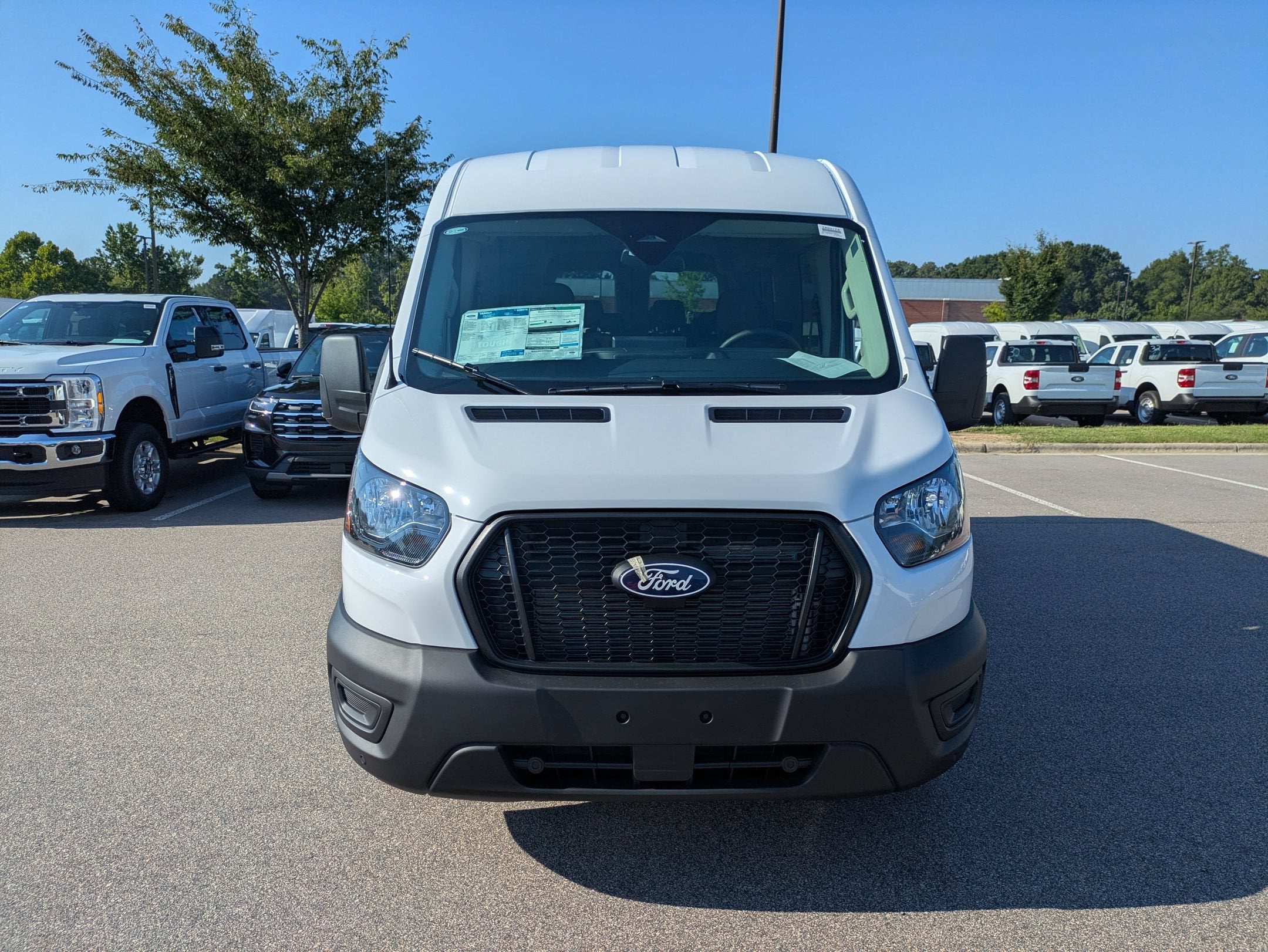 2026 Ford Transit Passenger Wagon XL