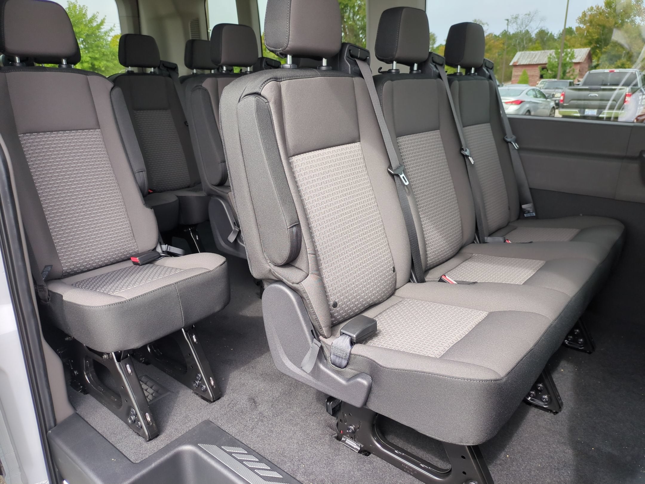 2027 Ford Transit Passenger Wagon XLT