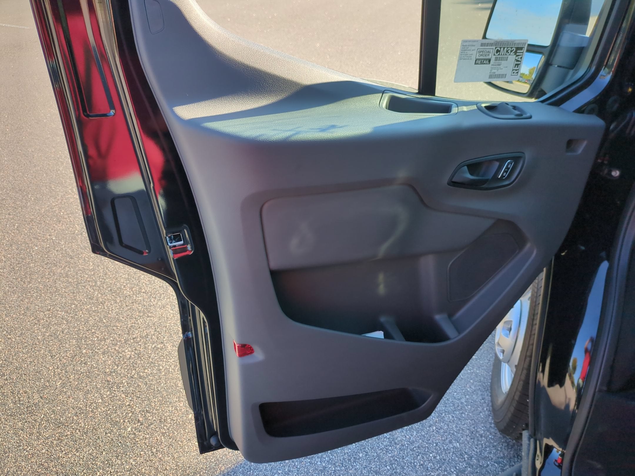 2027 Ford Transit Passenger Wagon XLT