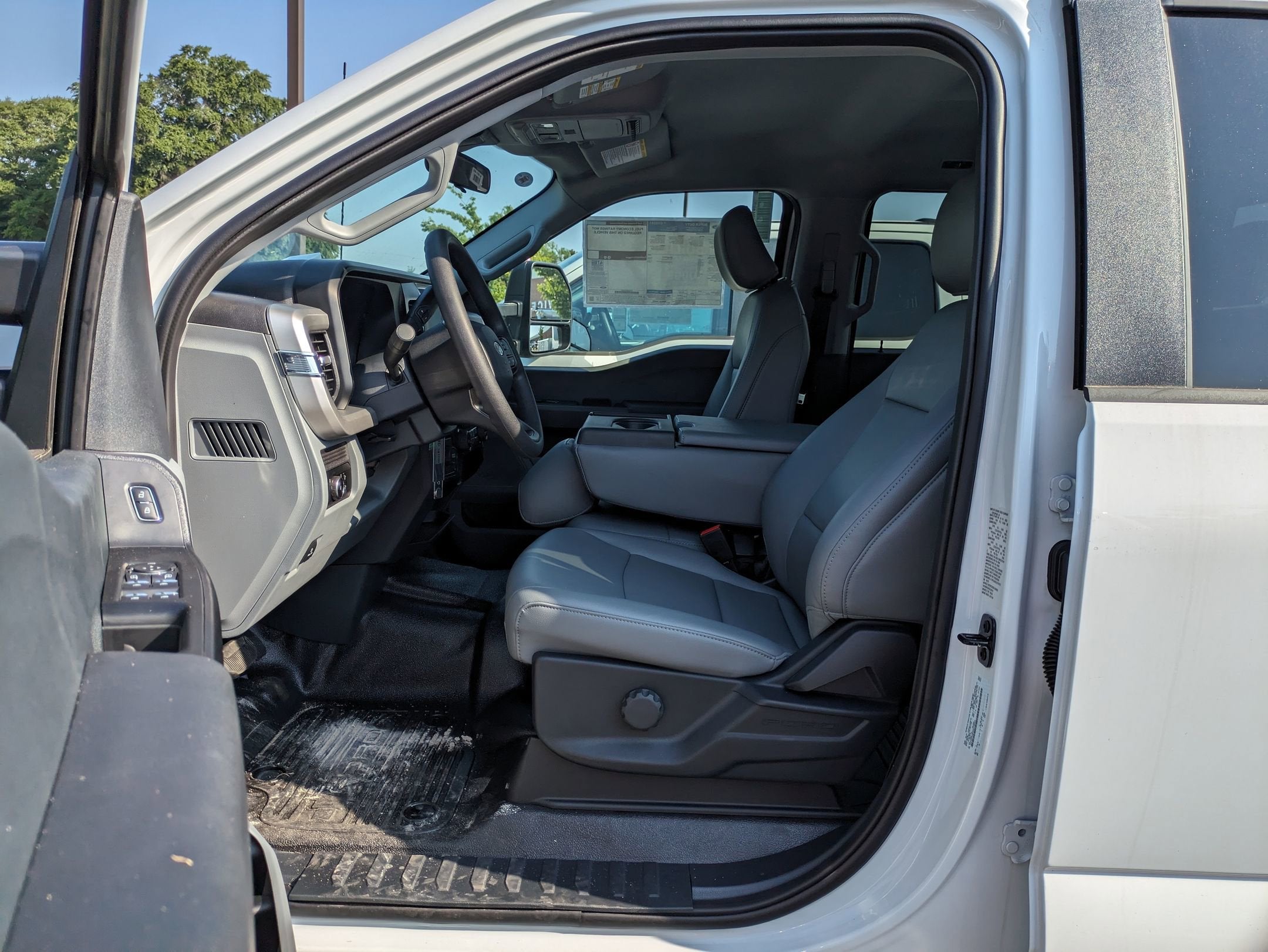 2025 Ford Super Duty F-450 DRW XL