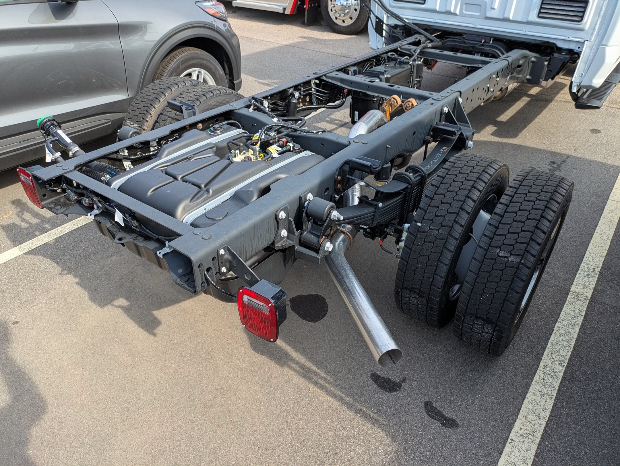 2026 Ford Super Duty F-550 DRW XL
