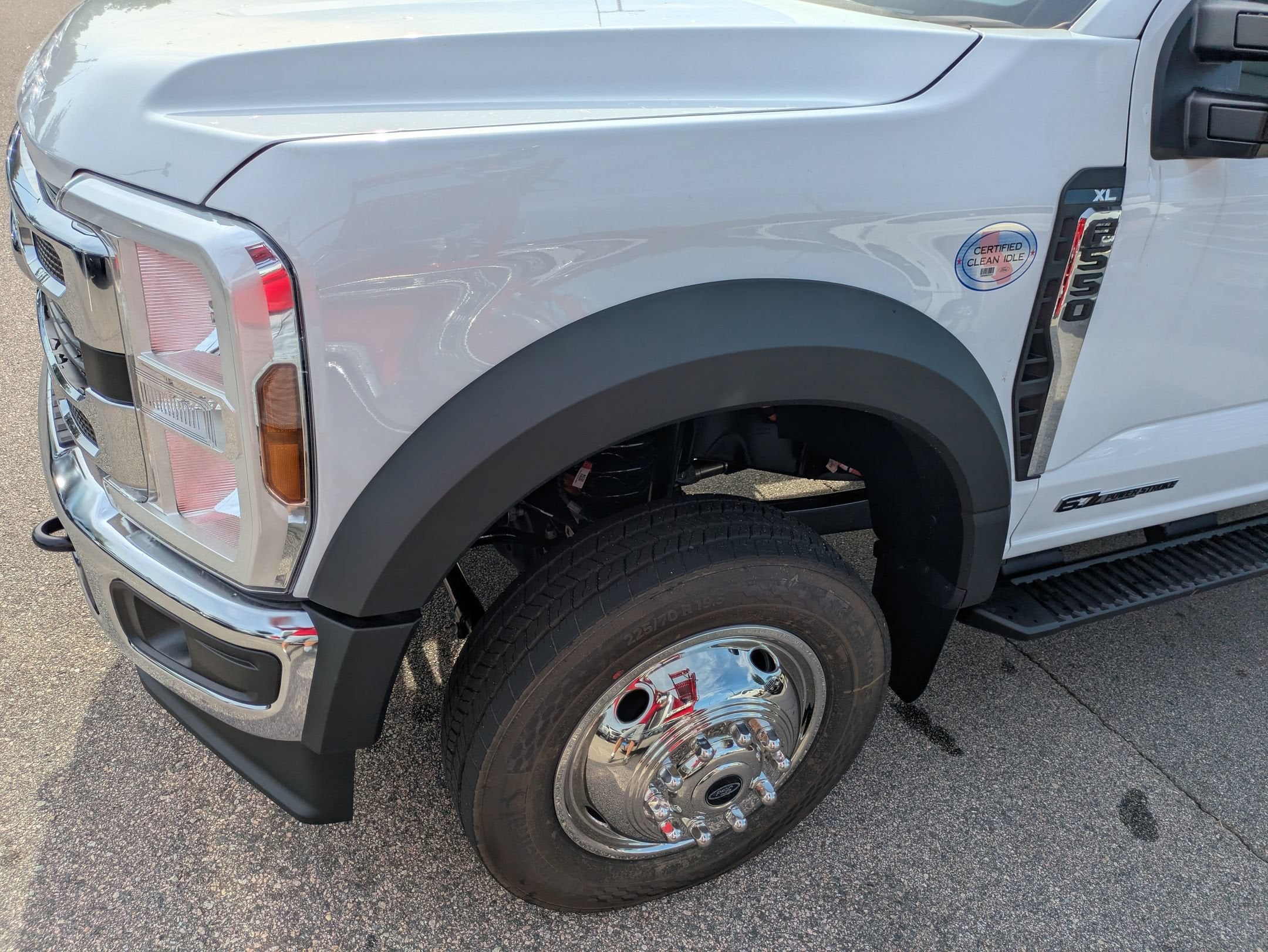 2026 Ford Super Duty F-550 DRW XL