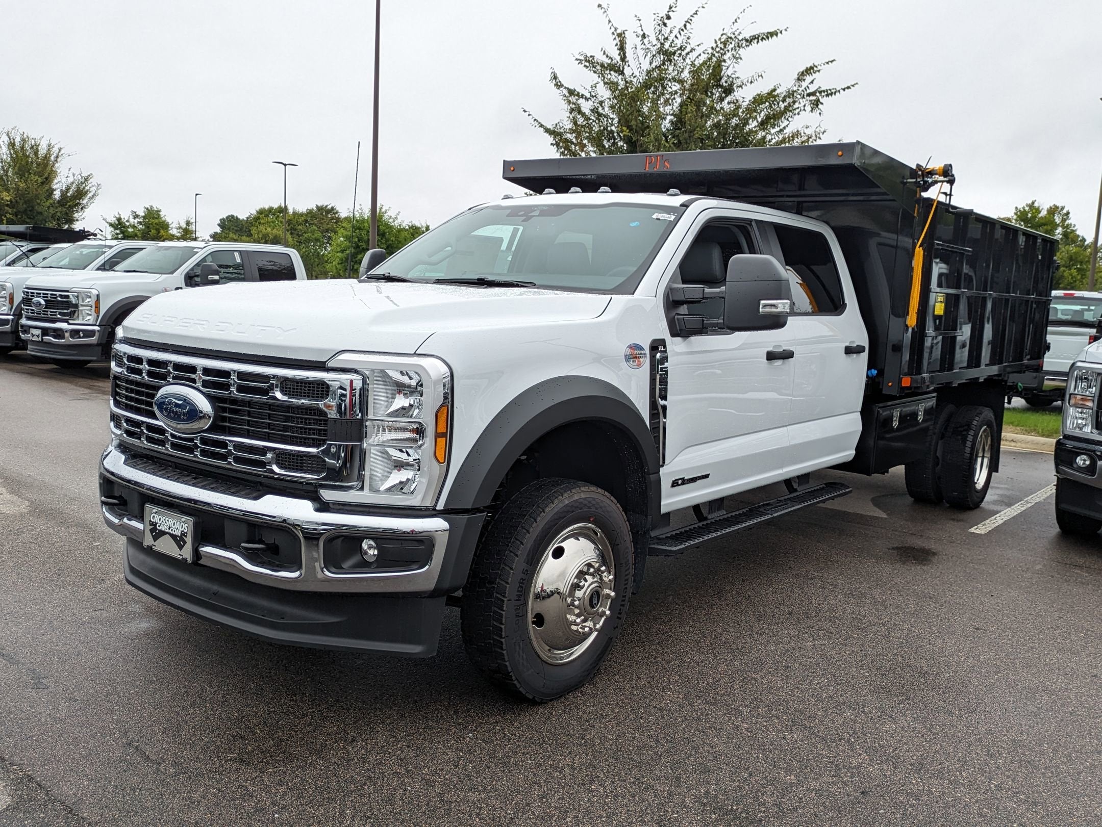 2025 Ford Super Duty F-550 DRW XL
