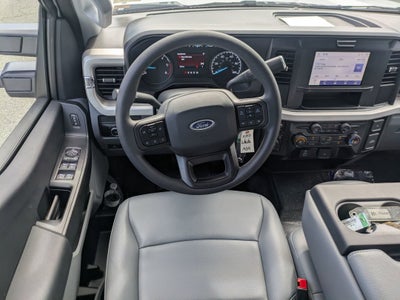 2025 Ford Super Duty F-350 SRW XL