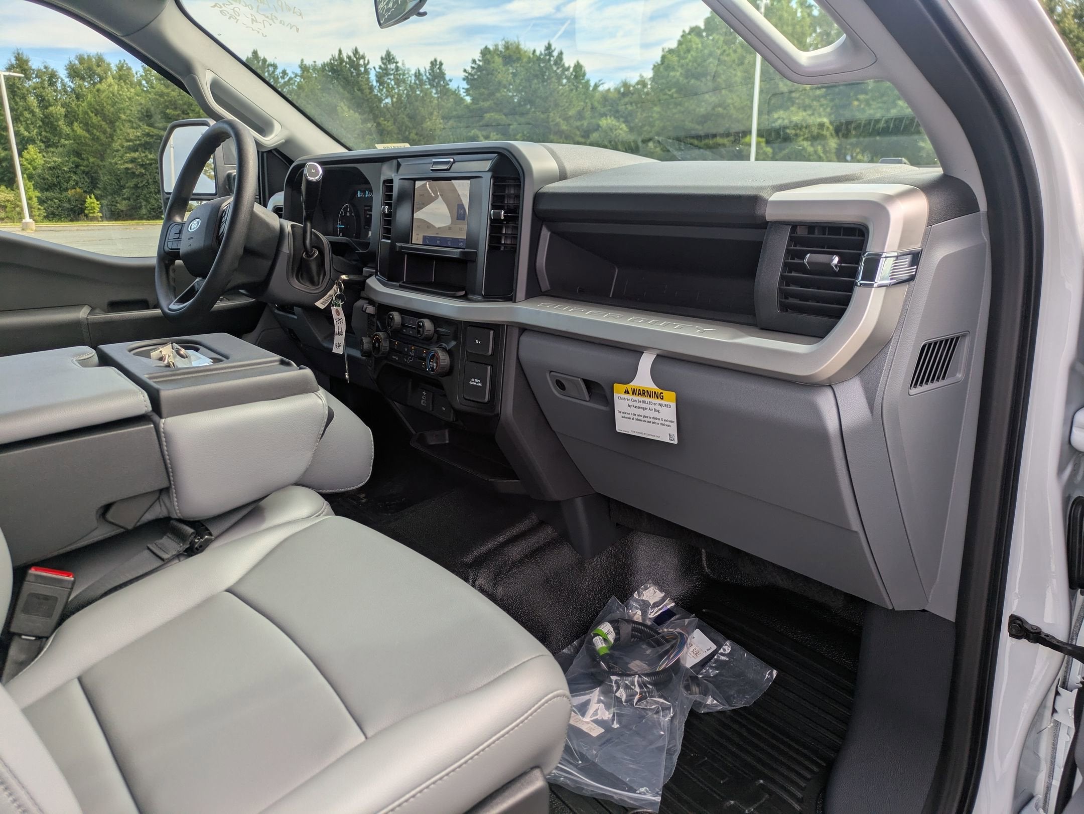 2025 Ford Super Duty F-350 SRW XL