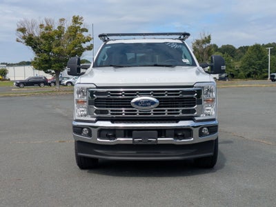2025 Ford Super Duty F-350 SRW XL