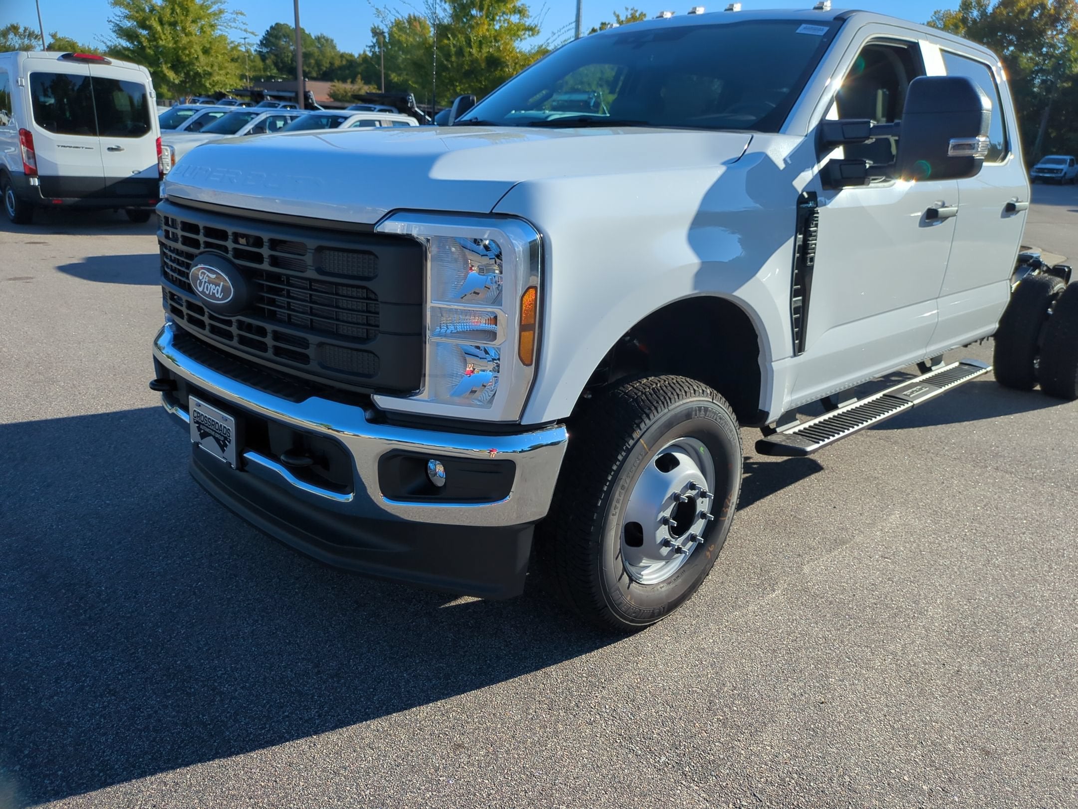 2027 Ford Super Duty F-350 DRW XL