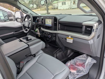 2026 Ford Super Duty F-350 DRW XL