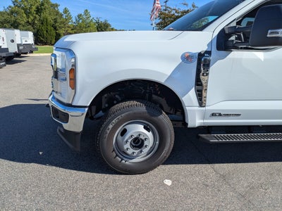 2026 Ford Super Duty F-350 DRW XL