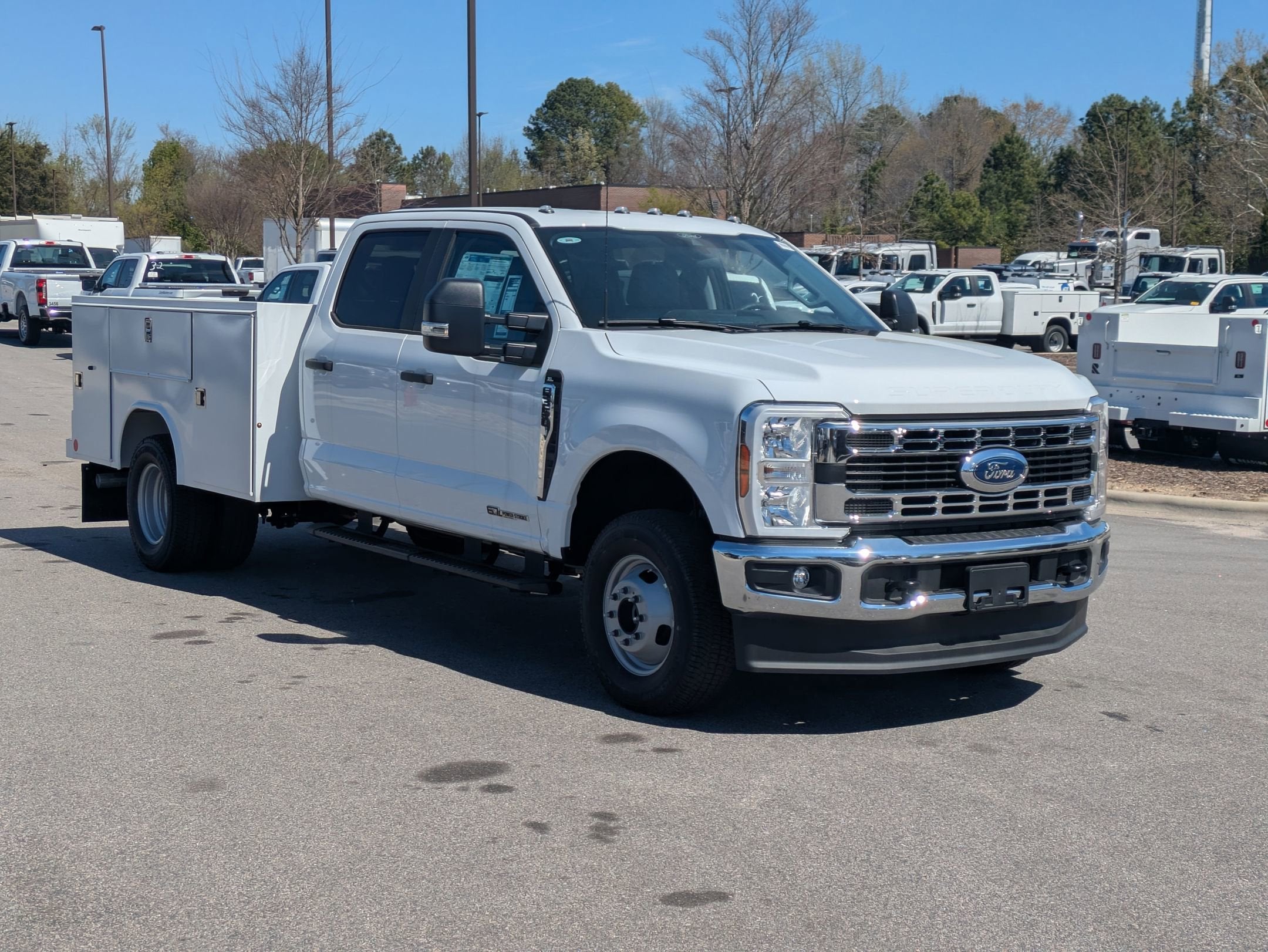 2026 Ford Super Duty F-350 DRW XL