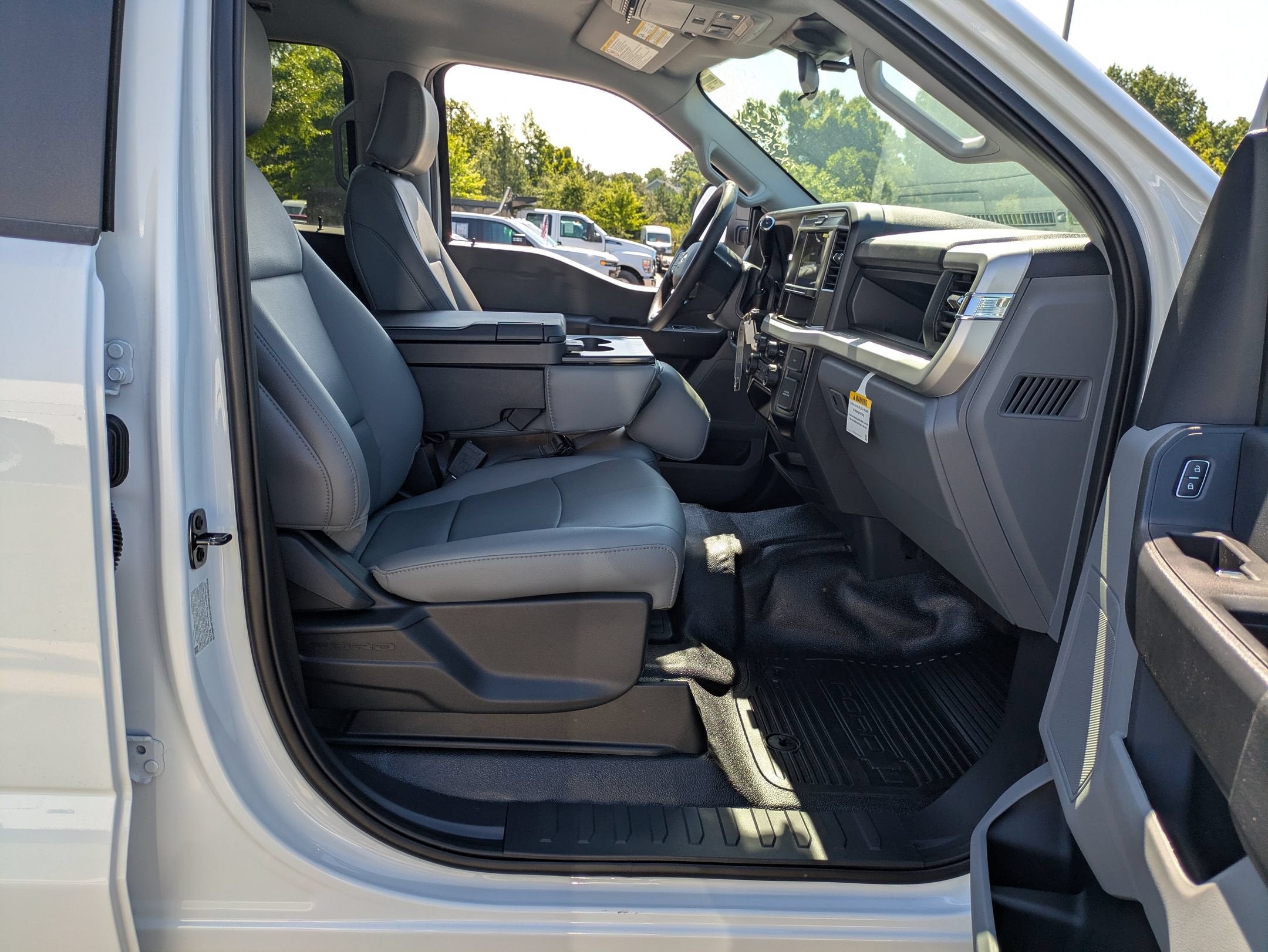 2026 Ford Super Duty F-450 DRW XL
