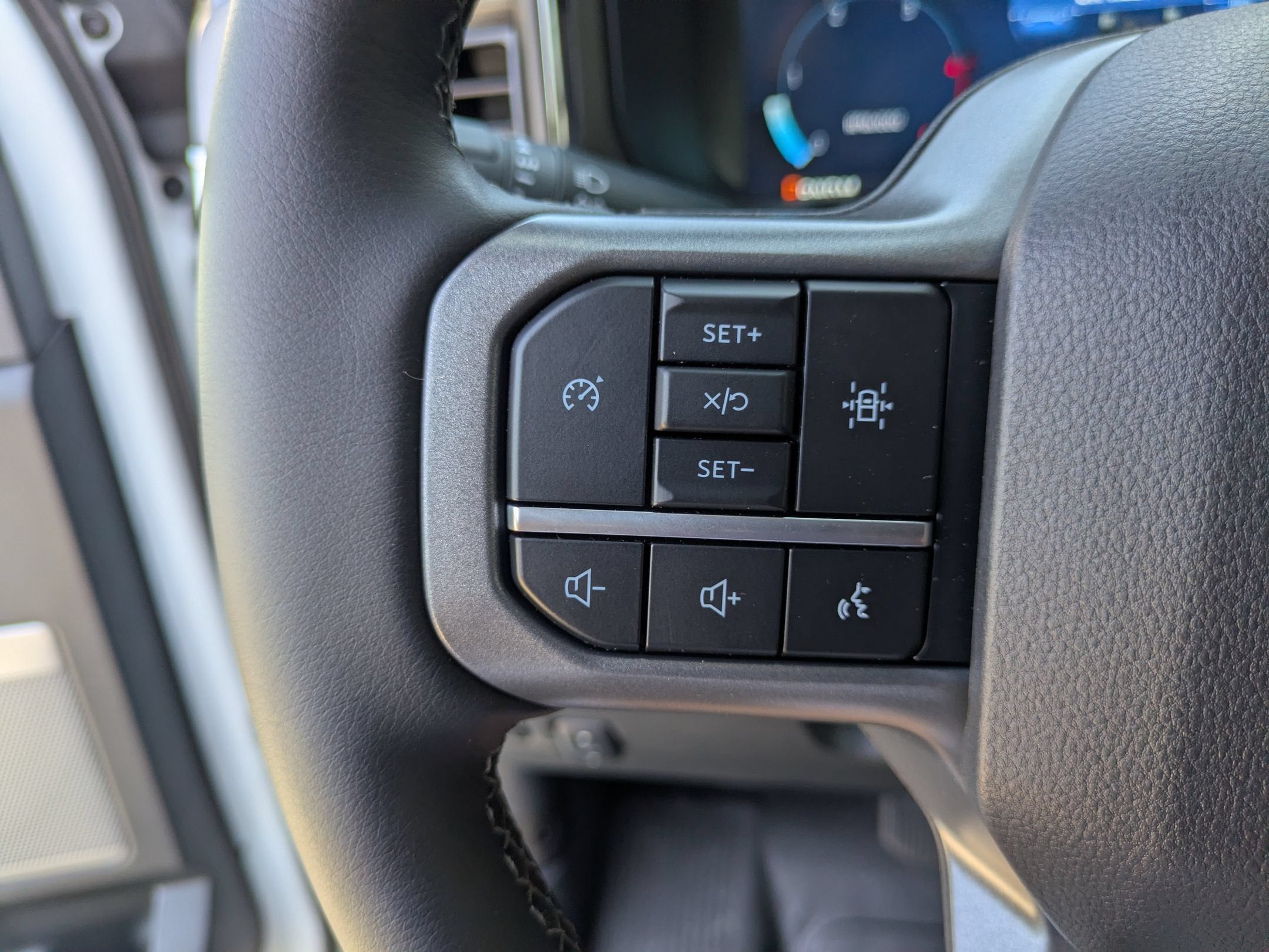 2026 Ford Super Duty F-450 DRW LARIAT