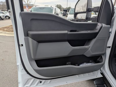 2026 Ford Super Duty F-550 DRW XL