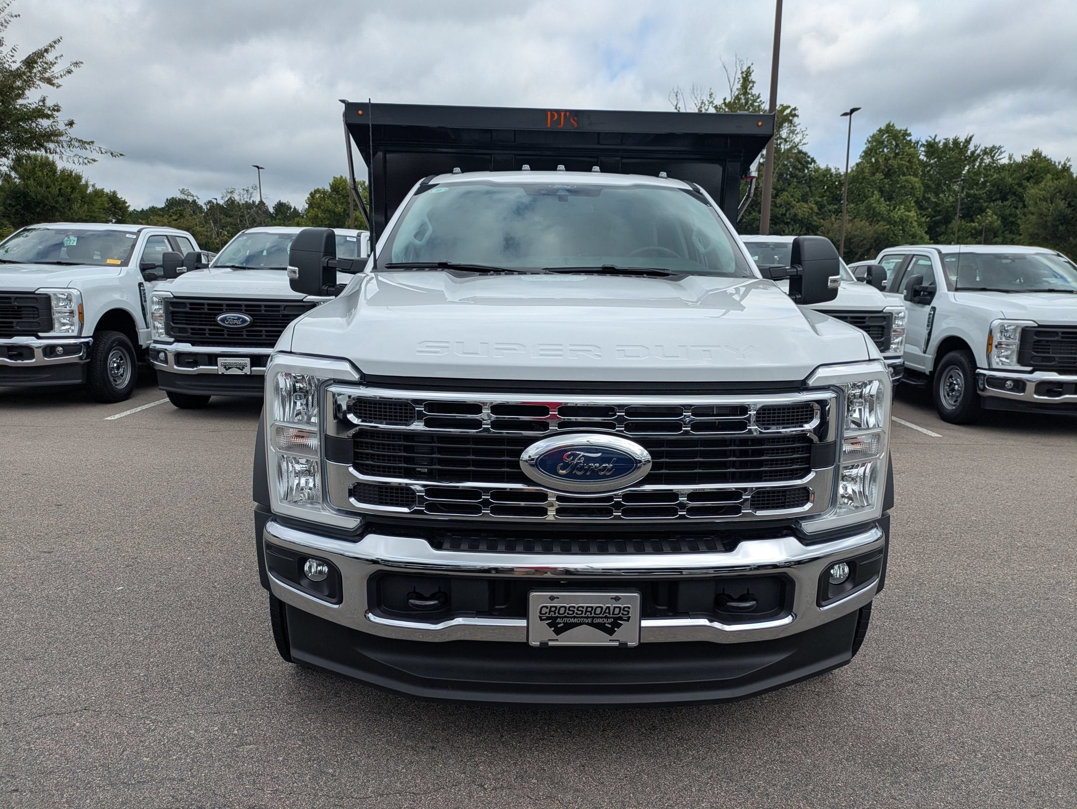 2026 Ford Super Duty F-550 DRW XL