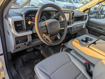 2026 Ford Super Duty F-550 DRW XL