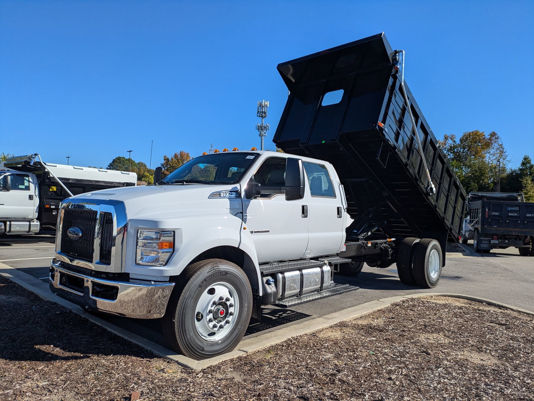 2026 Ford F-750SD Base