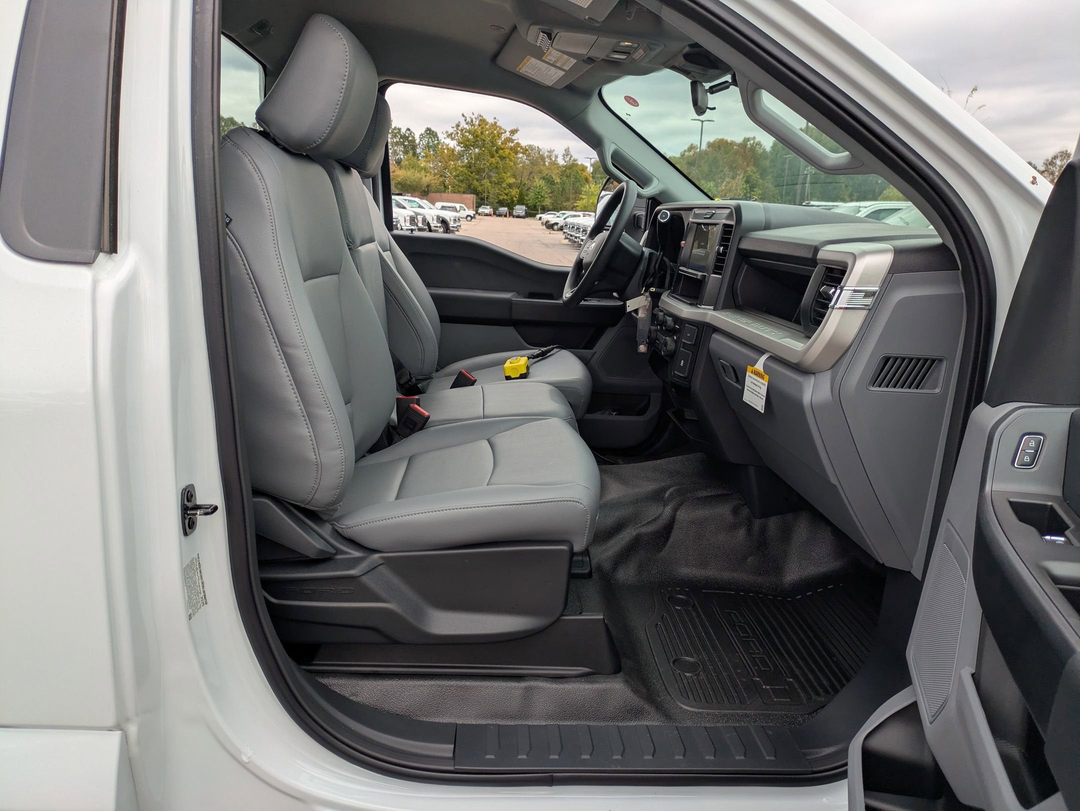 2026 Ford Super Duty F-350 DRW XL