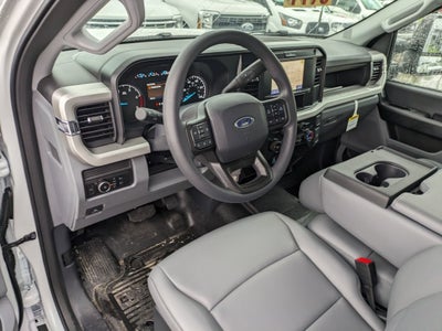 2025 Ford Super Duty F-550 DRW XL