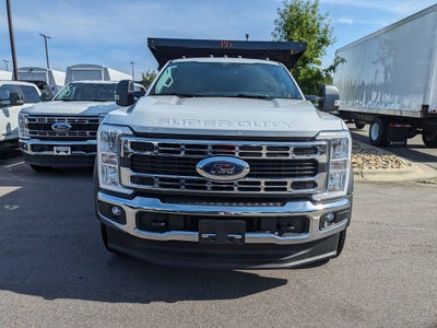 2025 Ford Super Duty F-550 DRW XL