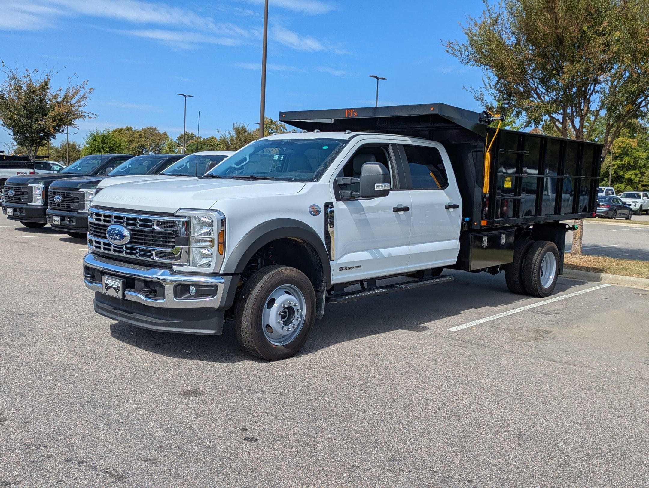 2025 Ford Super Duty F-550 DRW XL