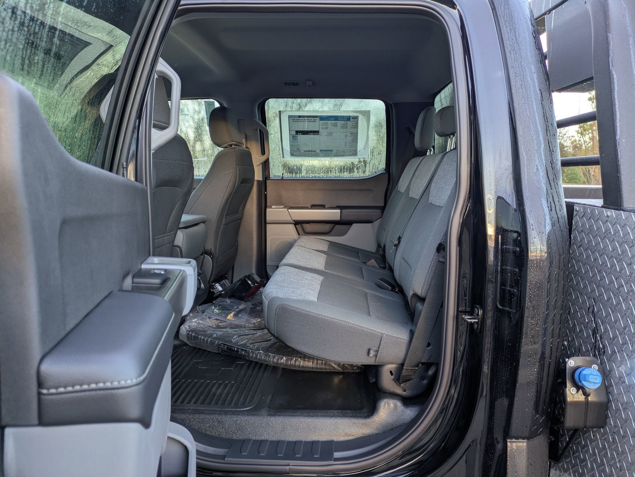 2025 Ford Super Duty F-550 DRW XL