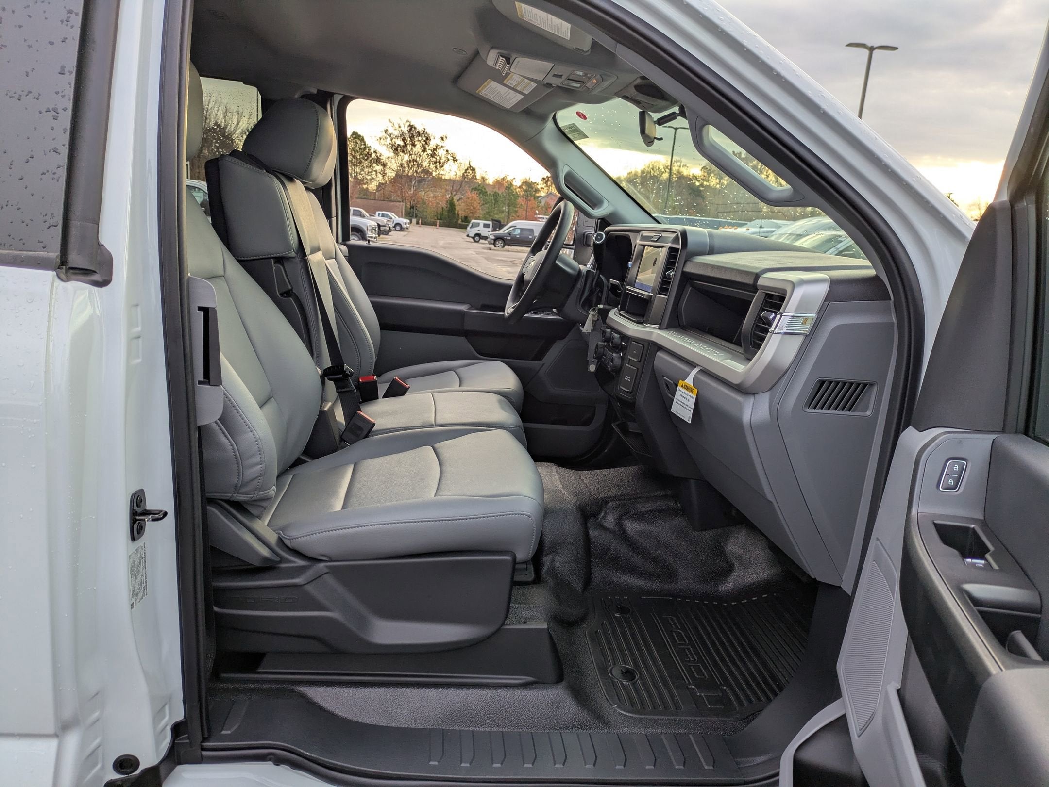 2026 Ford Super Duty F-550 DRW XL