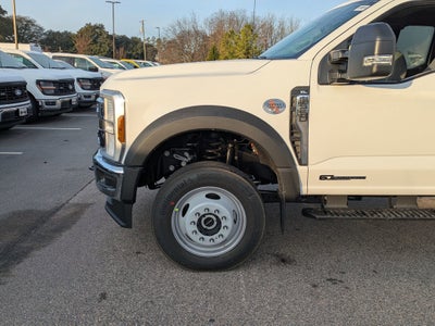 2026 Ford Super Duty F-550 DRW XL
