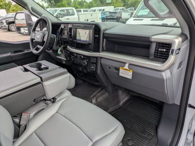 2026 Ford Super Duty F-550 DRW XL