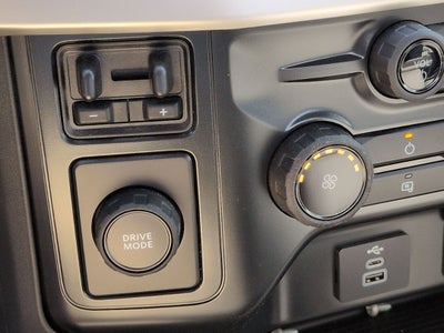 2024 Ford Super Duty F-550 DRW XL