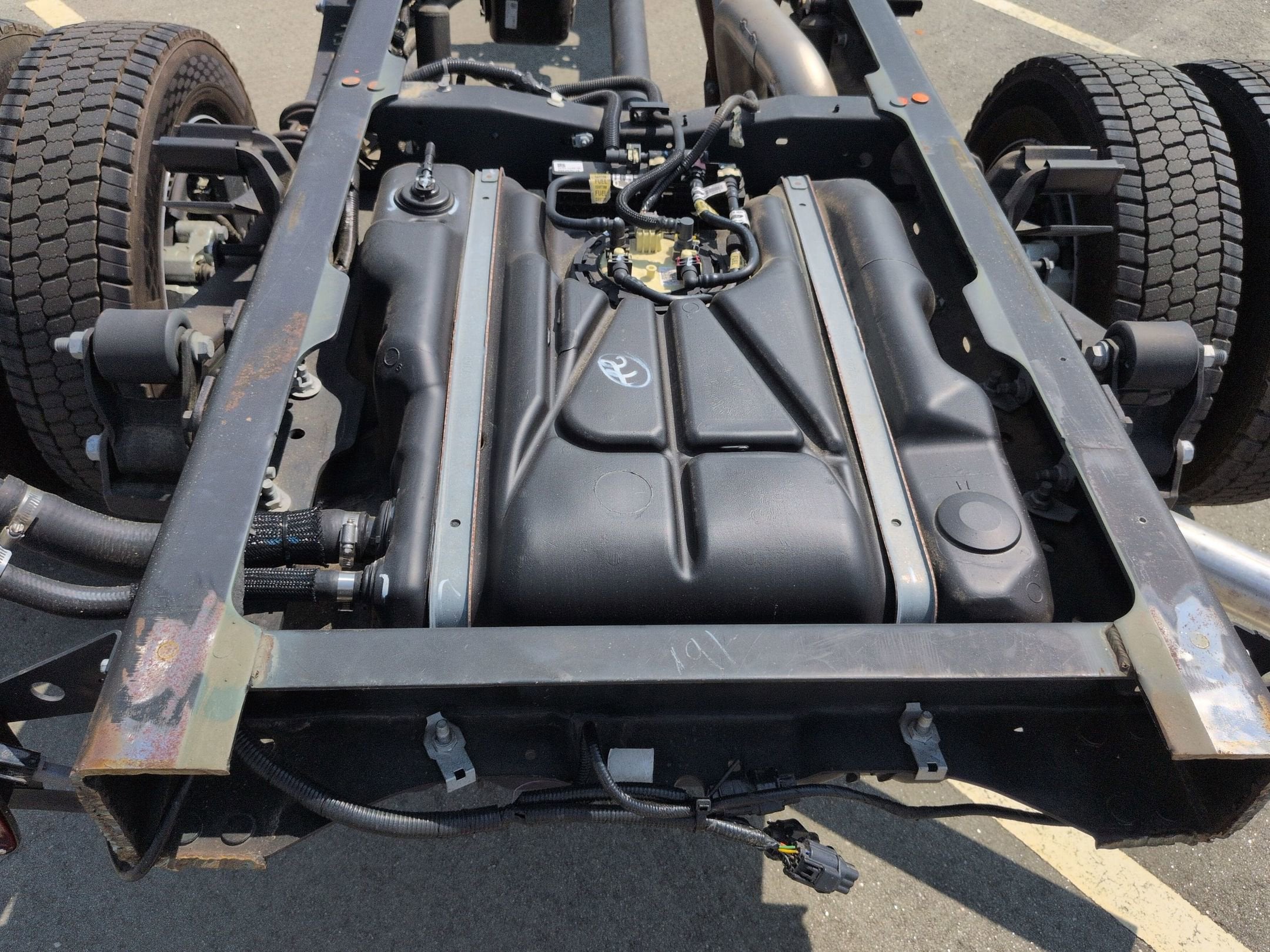 2024 Ford Super Duty F-550 DRW XL