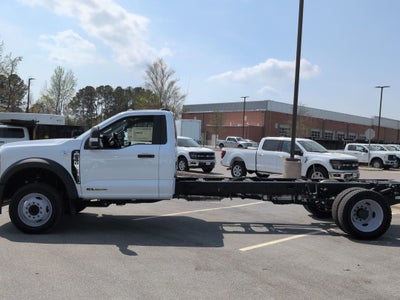 2024 Ford Super Duty F-550 DRW XL
