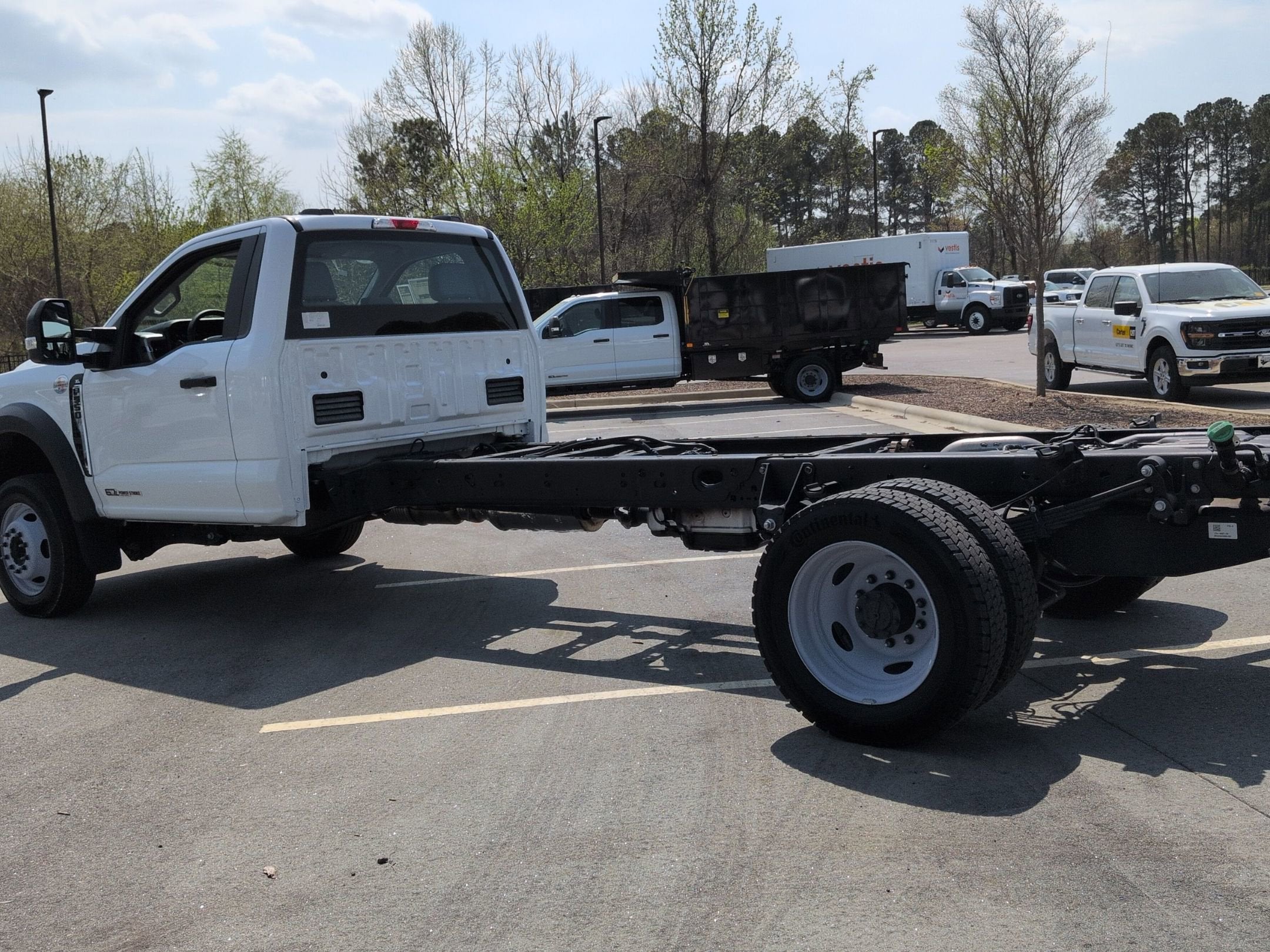 2024 Ford Super Duty F-550 DRW XL