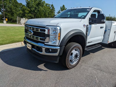 2025 Ford Super Duty F-550 DRW XL