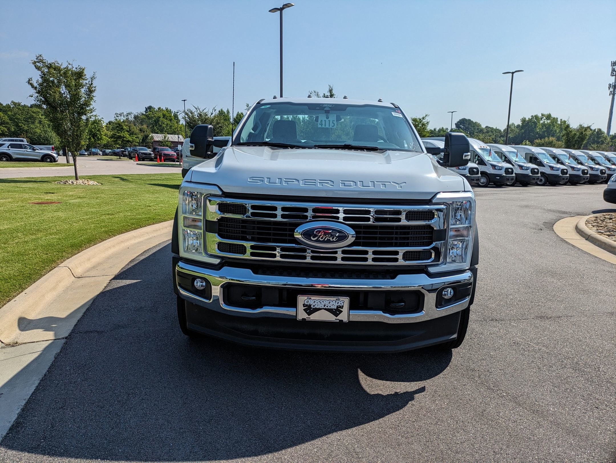 2025 Ford Super Duty F-550 DRW XL