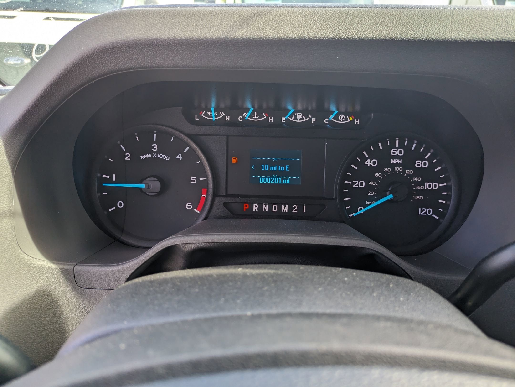 2026 Ford E-Series Cutaway Base