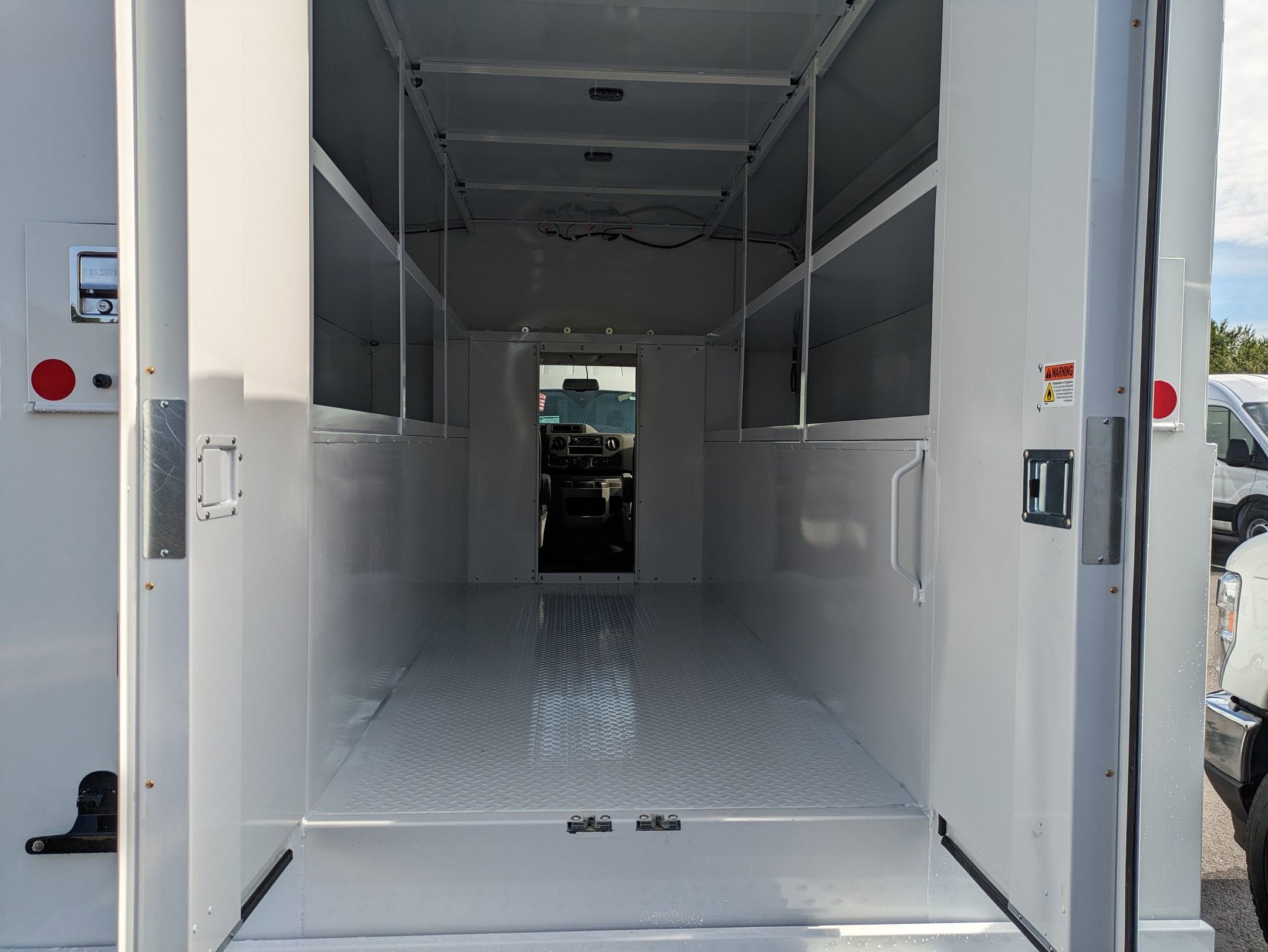 2026 Ford E-Series Cutaway Base