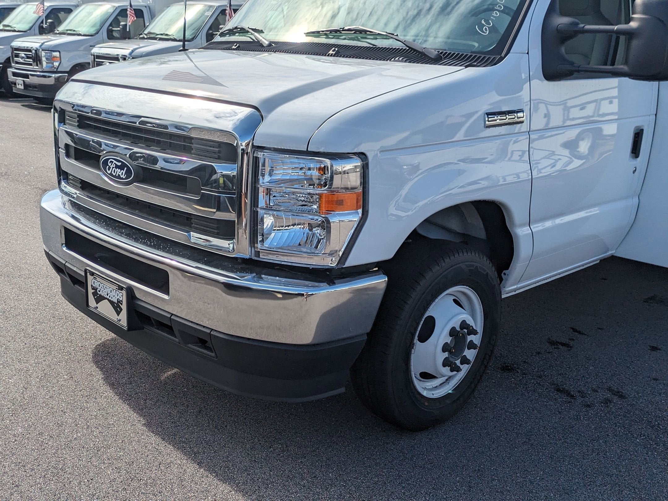 2026 Ford E-Series Cutaway Base