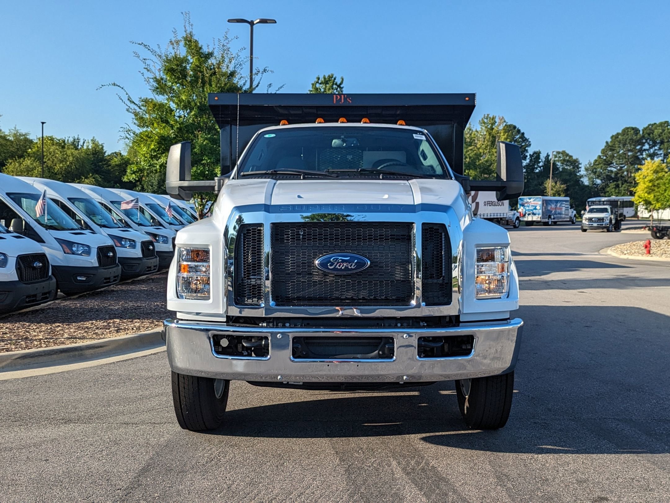 2026 Ford F-750SD Base
