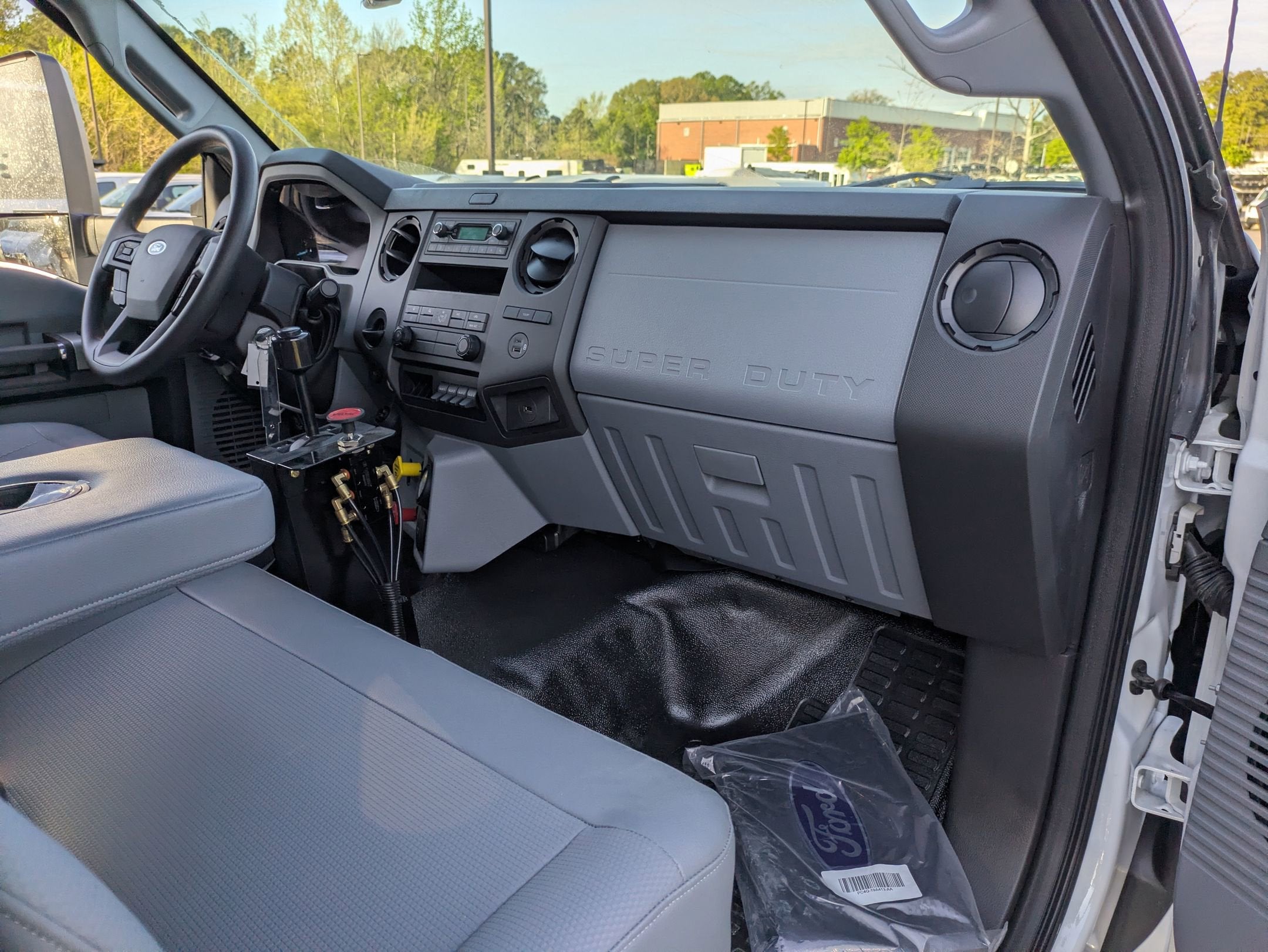 2027 Ford F-750SD Base