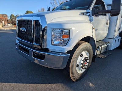 2026 Ford F-750SD Base