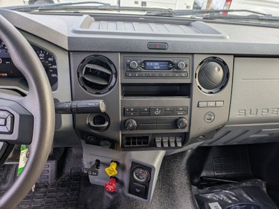 2027 Ford F-750SD Base