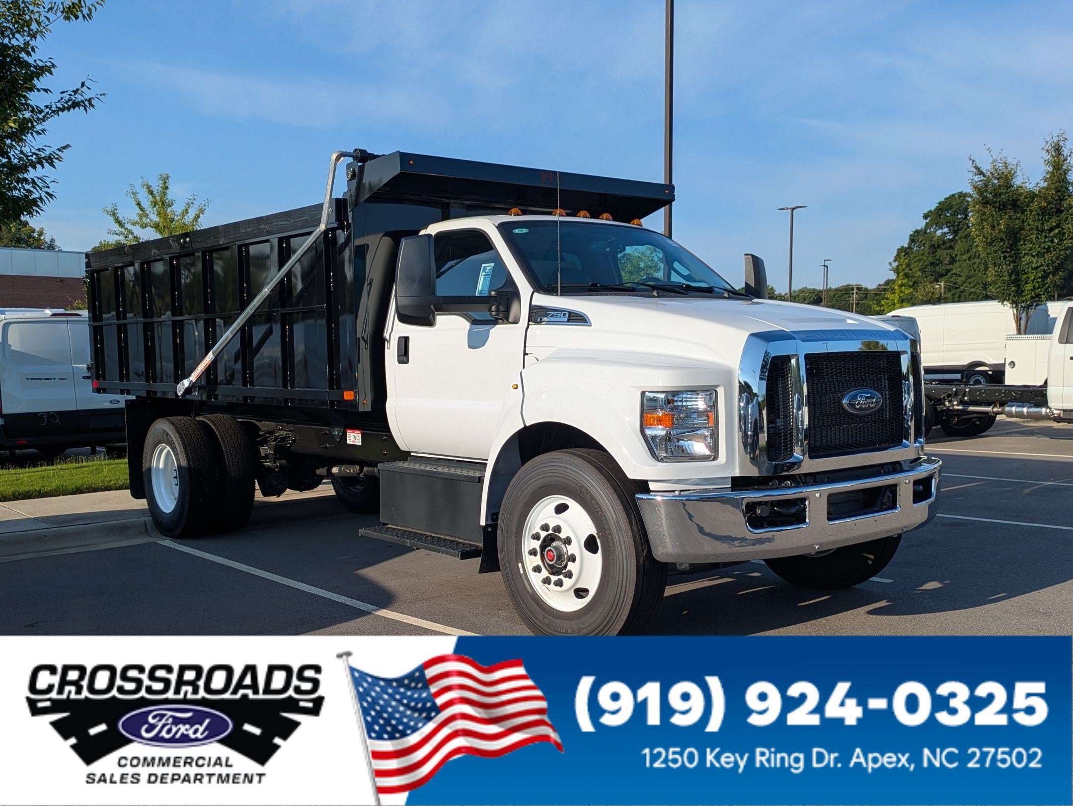 2027 Ford F-750SD Base