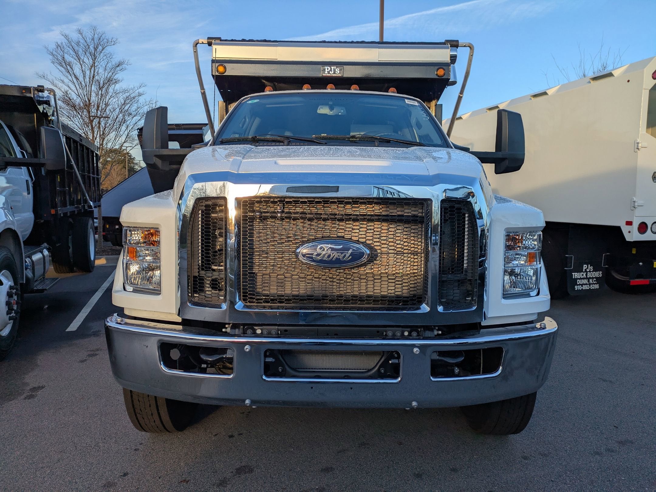 2026 Ford F-750SD Base