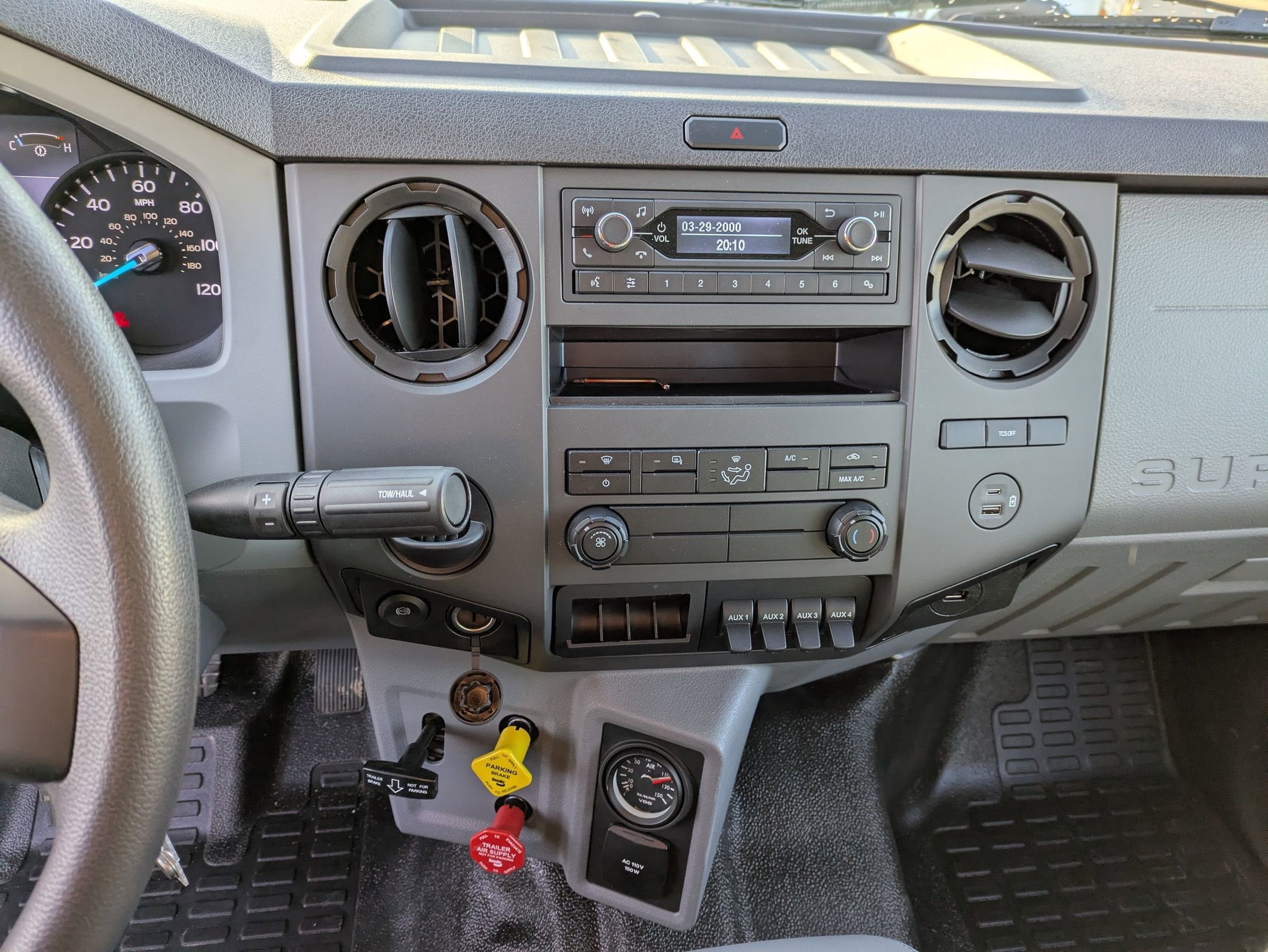 2026 Ford F-750SD Base