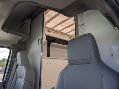 2027 Ford E-Series Cutaway Base