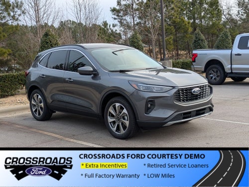 2025 Ford Escape Platinum - Crossroads Courtesy Demo